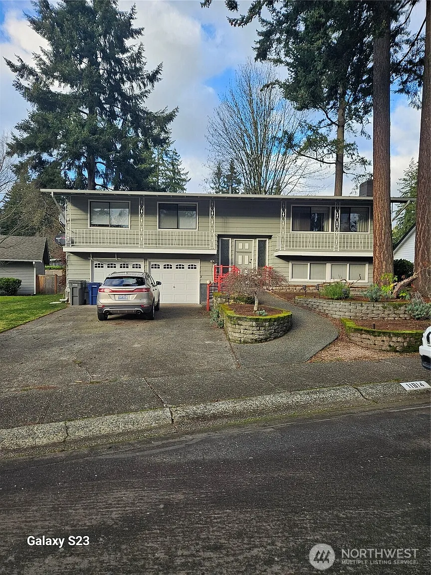 11814 NE 142nd photo 1