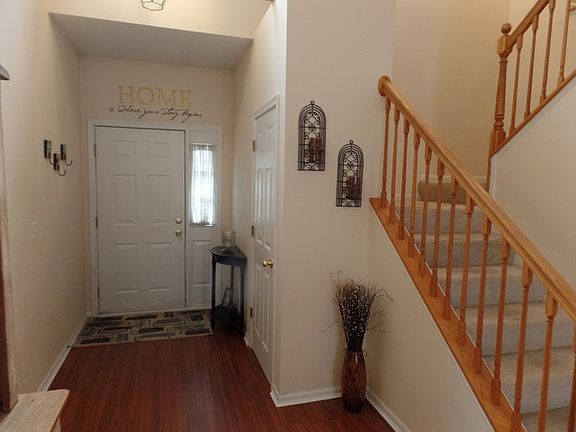 2nd image of 351 Abington Woods Dr
