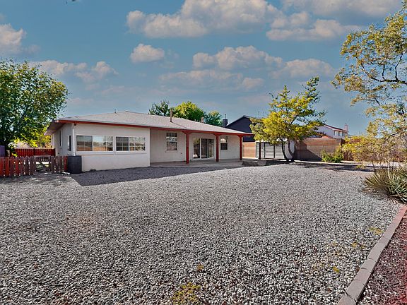 5th image of 2881 Chessman Dr SE