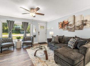 5258 Washington St #ID1285091P, Downers Grove, IL 60515