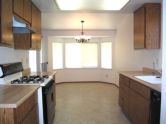 4th image of 4025 Deer Trail Way