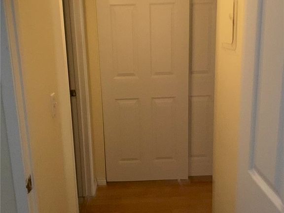 4th image of 27236 Luther Dr