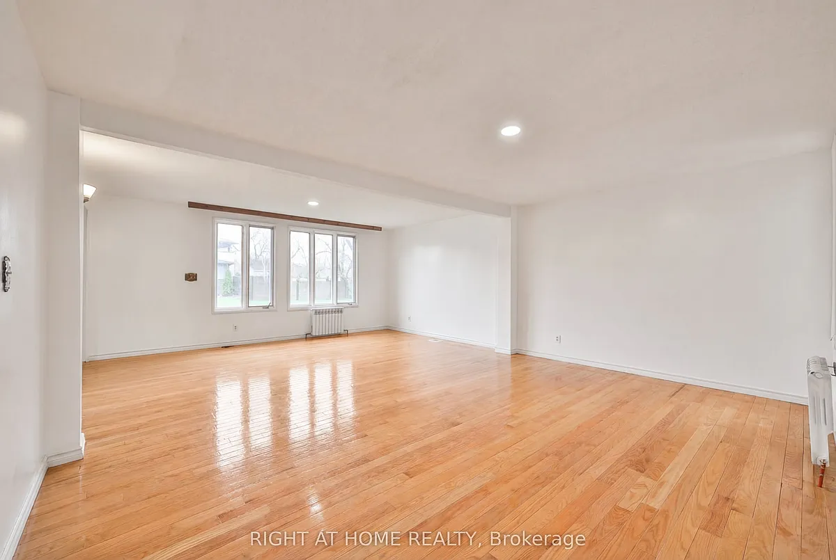 Building Photo - 446 Orano Ave