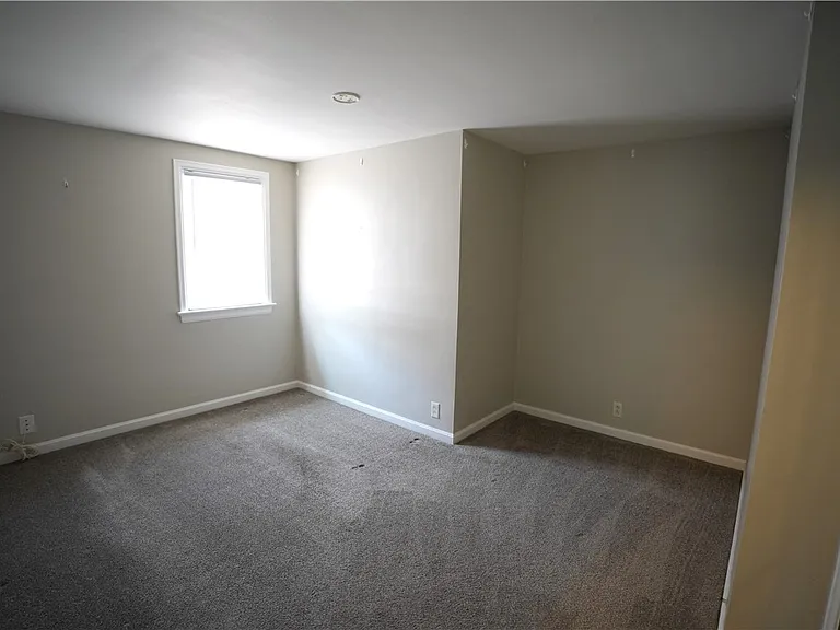 27 Boughton Ave — Photo 11