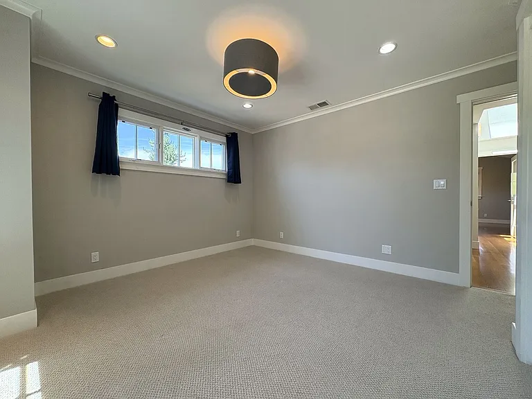 2771 South Ct — Photo 31