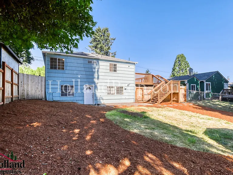 11436 SE 33rd Ave — Photo 21