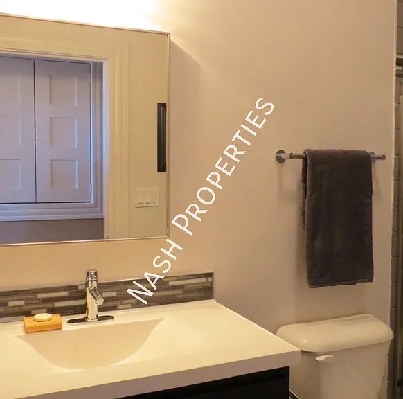 9 S Vandeventer Ave #A — Photo 14