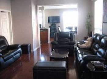 2nd image of 2425 Corby Ave APT 2