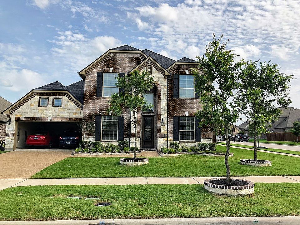 2nd image of 9833 Robinwoods Dr