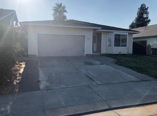 7011 Sharkon Ln, Stockton, CA 95210