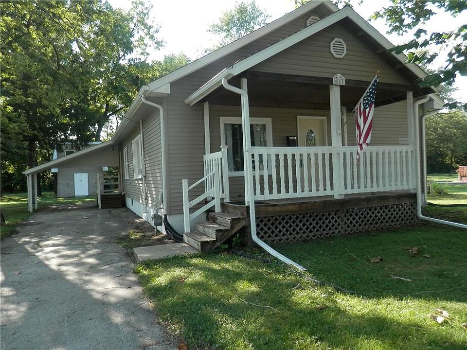 1st image of 411 Dellwood St