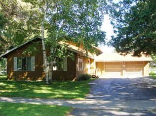 618 3rd St NW, Aitkin, MN 56431