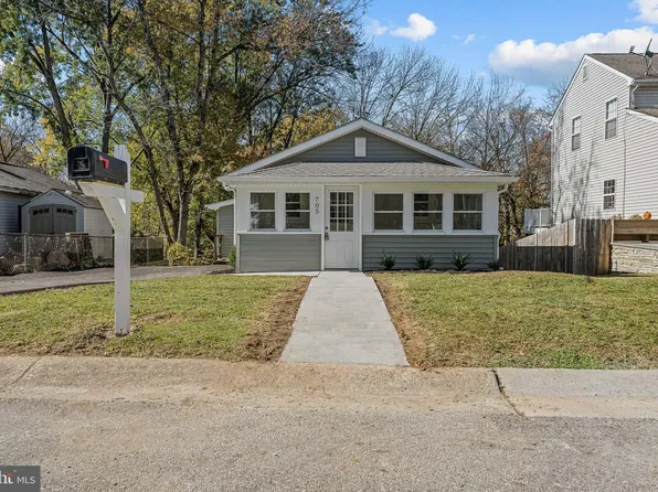 705 N Lake St, Wilmington, DE 19804