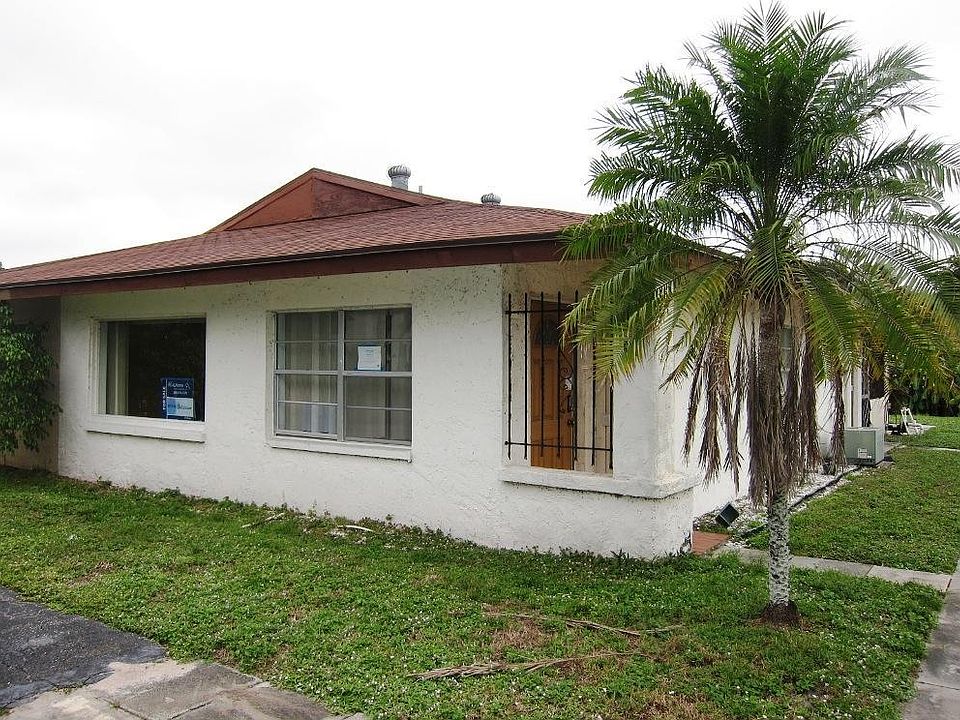 1st image of 5077 Rose Hill Dr