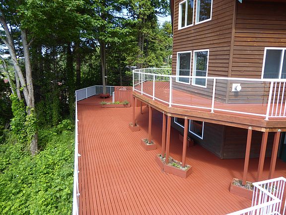 Secluded decks