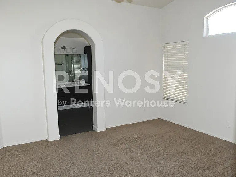 8757 E Avalon Dr — Photo 16