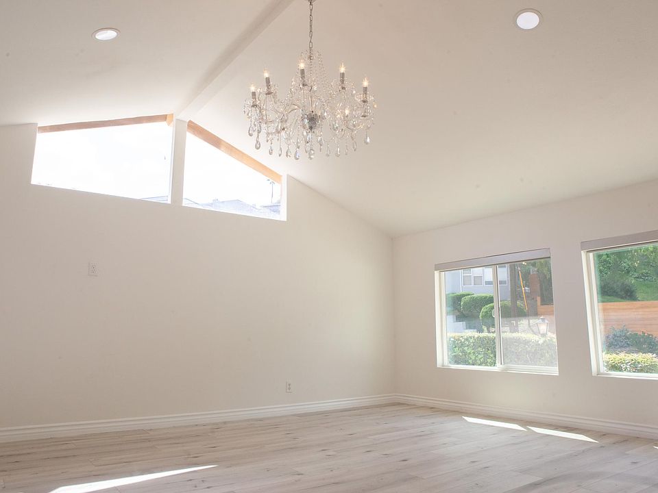 1st image of 1001 Oban Dr