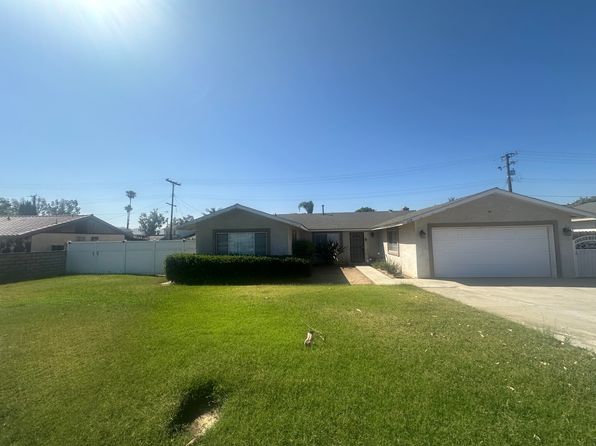 1158 River Dr