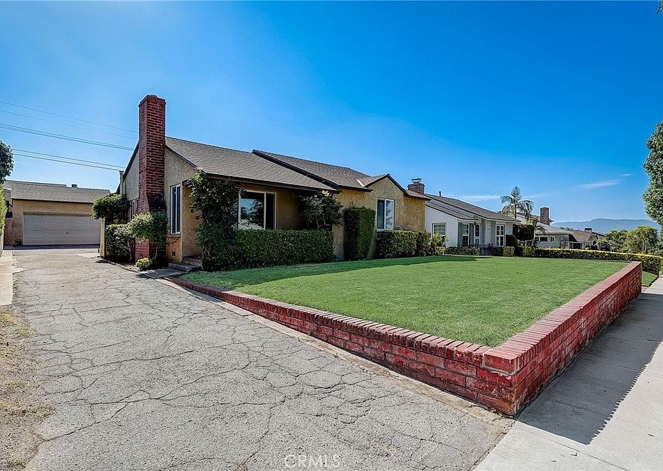 2748 N Lincoln St, Burbank, CA 91504 | Zillow