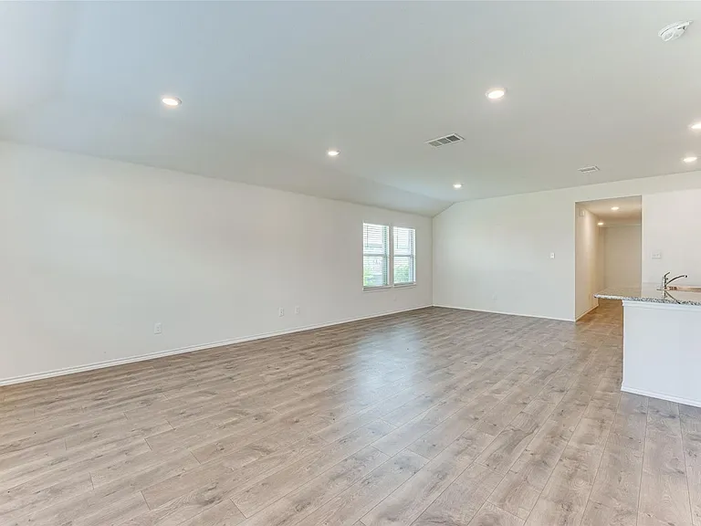 517 Milo Way — Photo 8