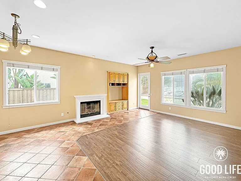 1348 N Paradise Ridge Way — Photo 7