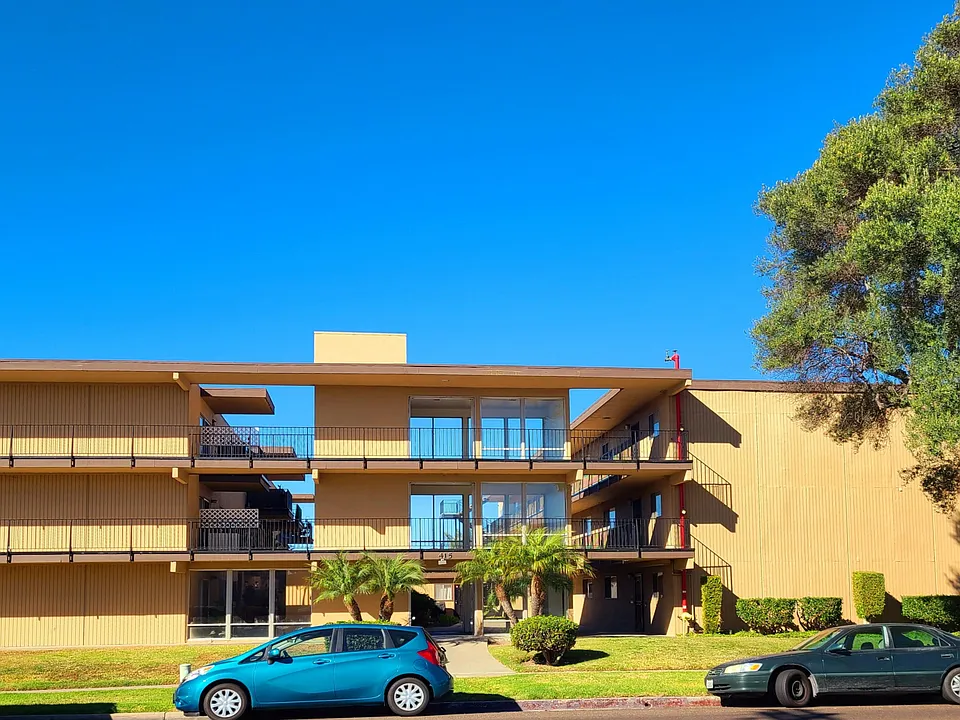 Vista Towers