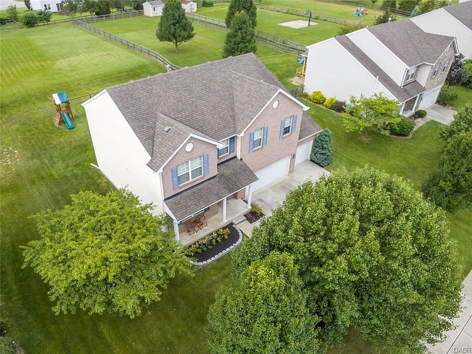 25  Broadcrest Drive Franklin OH 45005