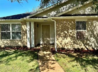 7545 Amber Dr, Dallas, TX 75241