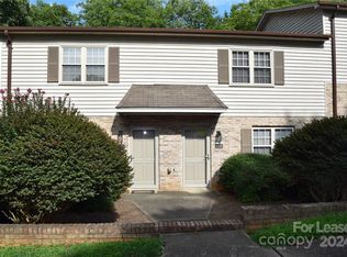 1316 14th St NE, Hickory, NC 28601