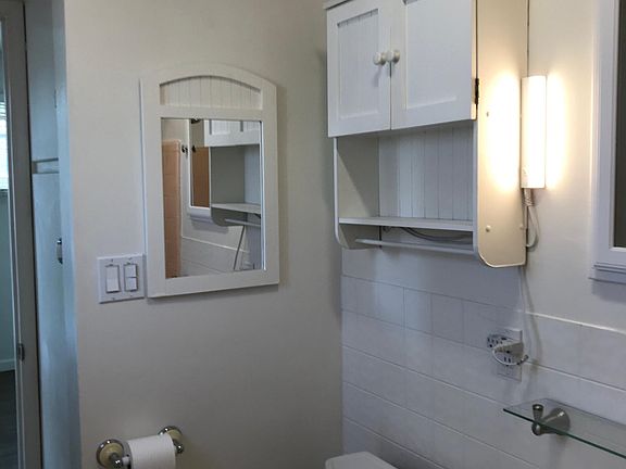 4th image of 4734 Dawes St