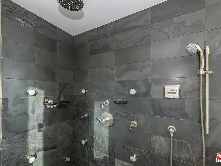 2271 Gloaming Way — Photo 31