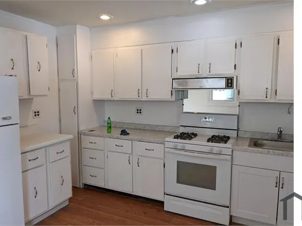 4547 Worth St, Philadelphia, PA 19124