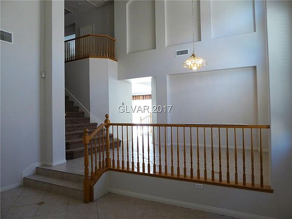 3rd image of 3035 Blue Monaco St
