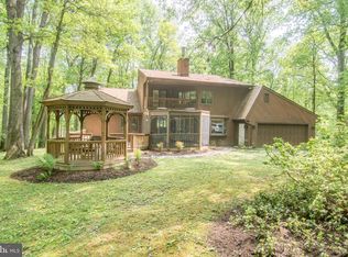 2316 Velvet Ridge Dr, Owings Mills, MD 21117