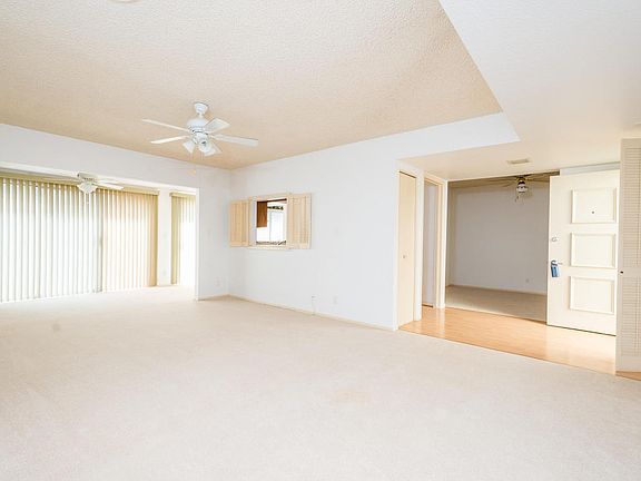 5th image of 476 Leisure World