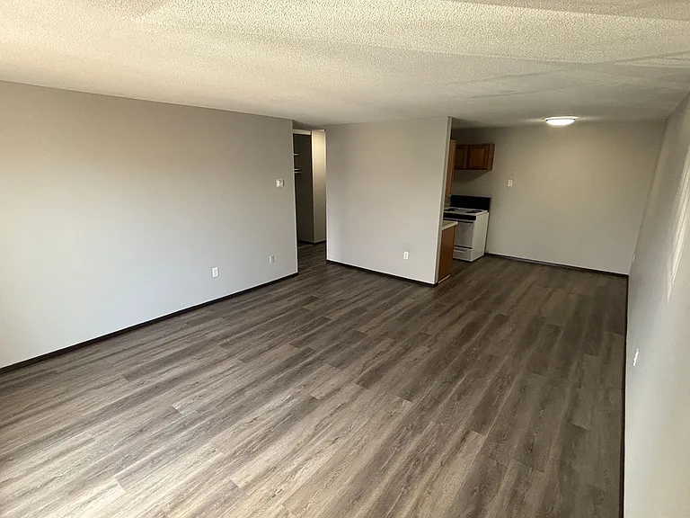 2525 Harriet Ave Building — Photo 13