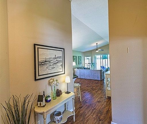 5th image of 1335 W Skyview Crossing Dr