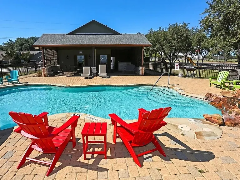 Country View Apartments — Photo 37