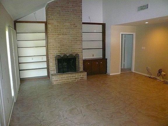 4th image of 15823 Fern Basin Dr