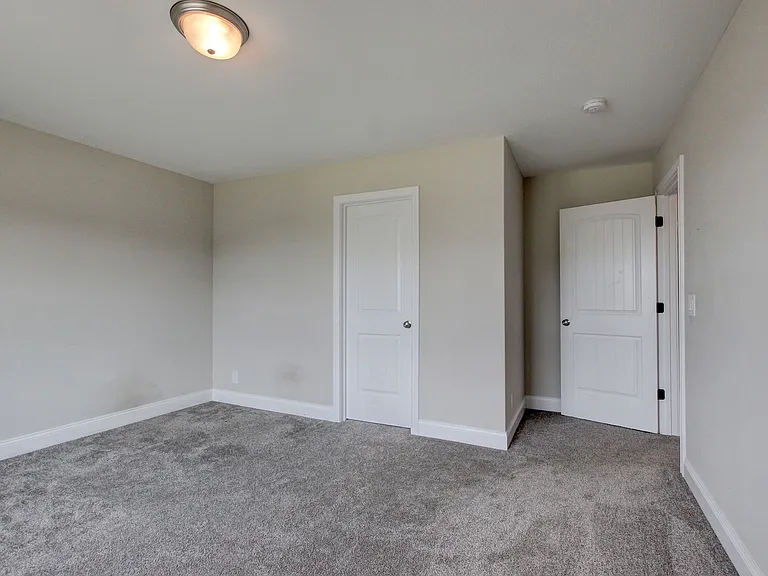 230 Cotoneaster Ln — Photo 16