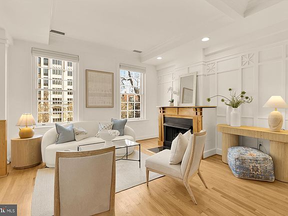 3rd image of 1704 16th St NW APT 5