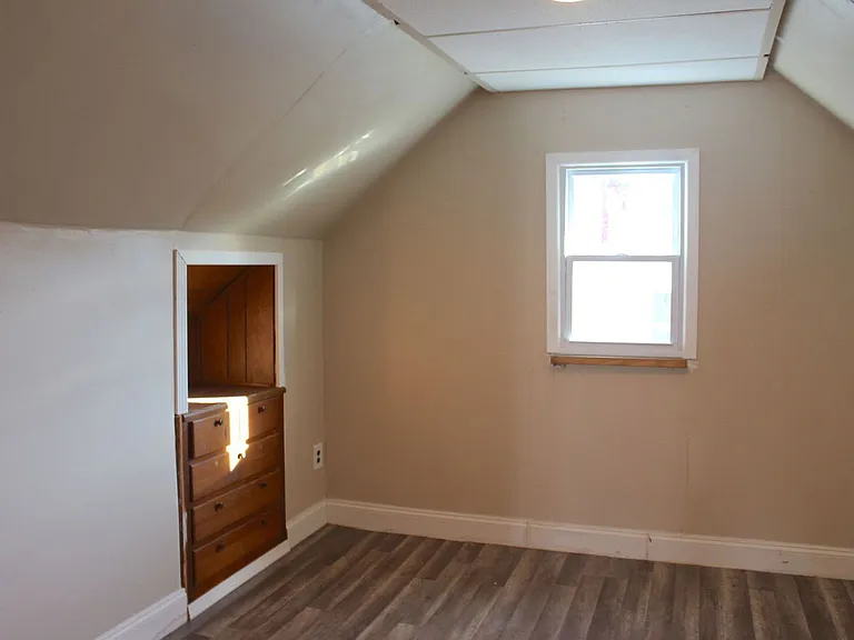 753 Jefferson Rd — Photo 7