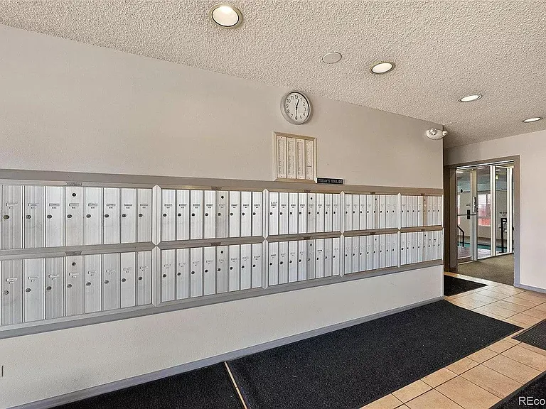 1888 S Jackson St #401 — Photo 20