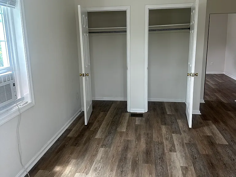 305 Summit Ave #1 — Photo 12