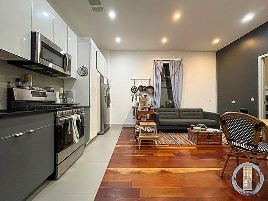 5th image of 434 Hancock St #3L