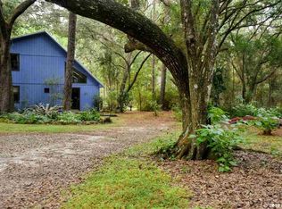 169 Bumpy Rd, Melrose, FL 32666