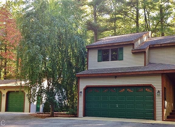 2nd image of 6733 E Carrigan Dr