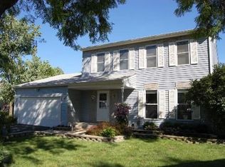 354 Juniper Ct, Carol Stream, IL 60188