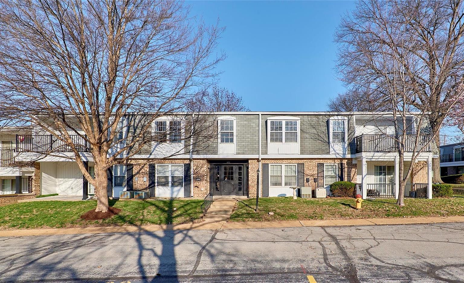 1673 Herault Pl APT C, Saint Louis, MO 63125 Zillow