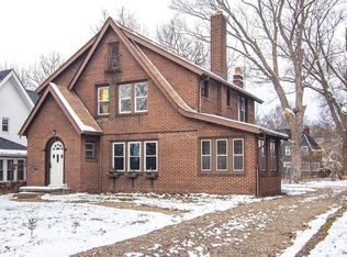737 Perkins Park Dr, Akron, OH 44320